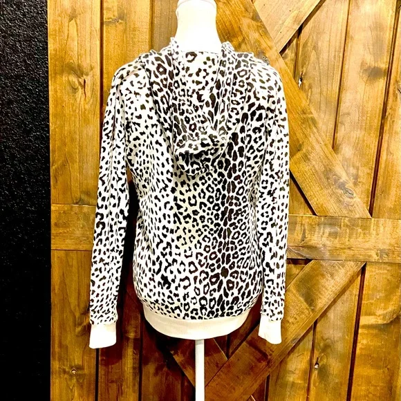 Chaser Black & White Cheetah Patterned Zip Front Hooded Jacket - Picture 3 of 16